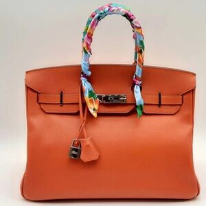 Hermes Birkin 35 Orange Epsom
Palladium Hardware Handbag